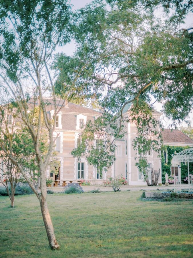 Chateau Saint-Joseph, Grand Gites 4 Etoiles En Pleine Nature Mazerolles-du-Razes 外观 照片