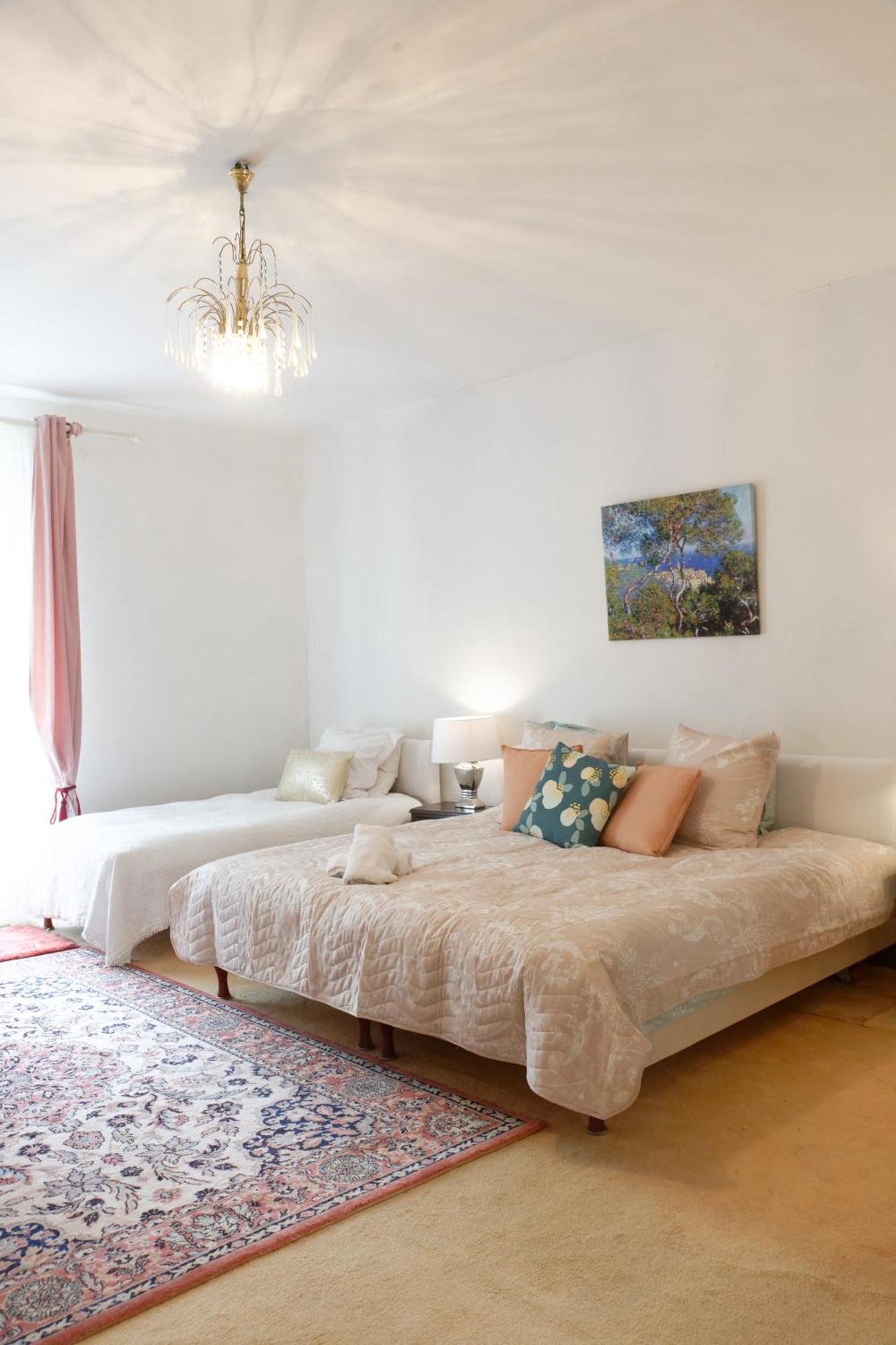 Chateau Saint-Joseph, Grand Gites 4 Etoiles En Pleine Nature Mazerolles-du-Razes 客房 照片